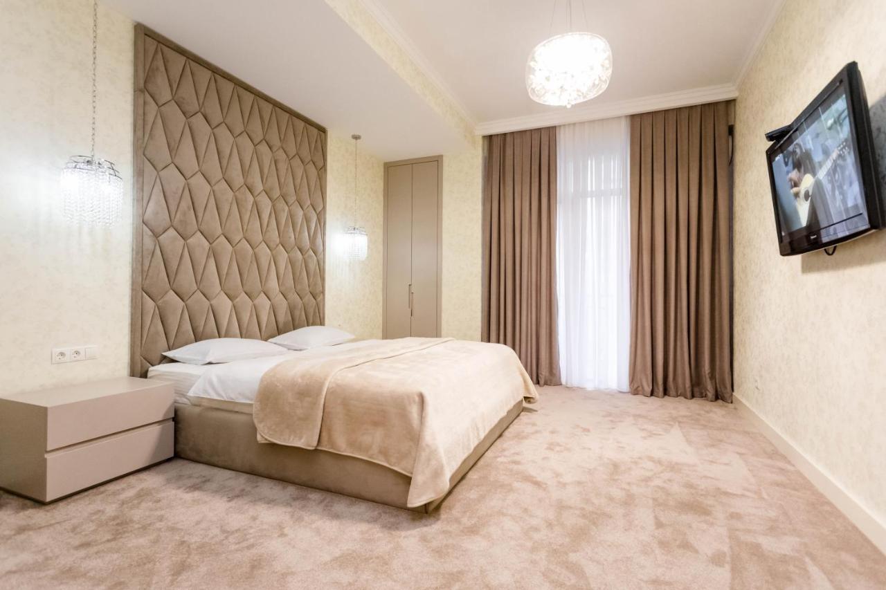 The Grand Apartment Tbilisi Exterior photo